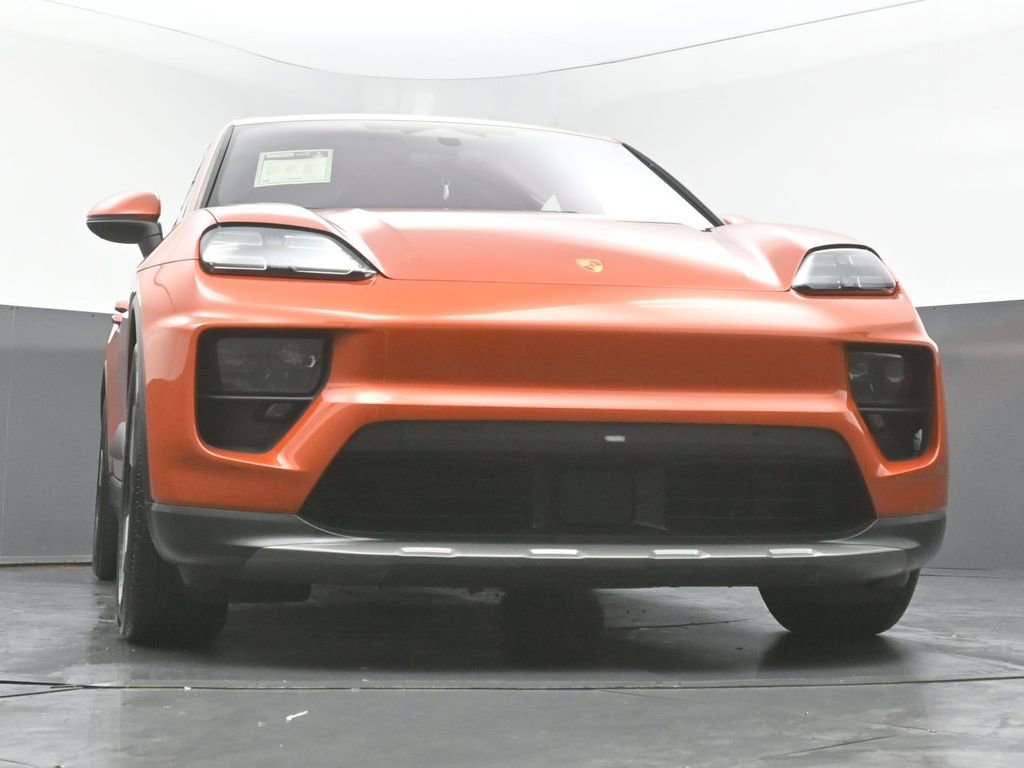 Used 2024 Porsche Macan 4 Electric AWD/4WD image 42