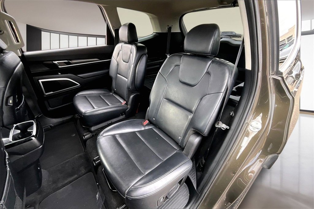 Used 2020 Kia Telluride S image 28