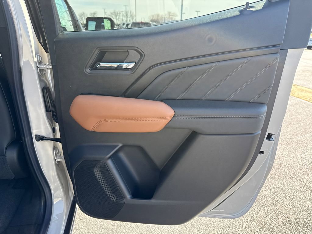 New 2026 GMC Canyon AT4 w/ AT4 Premium Package image 35