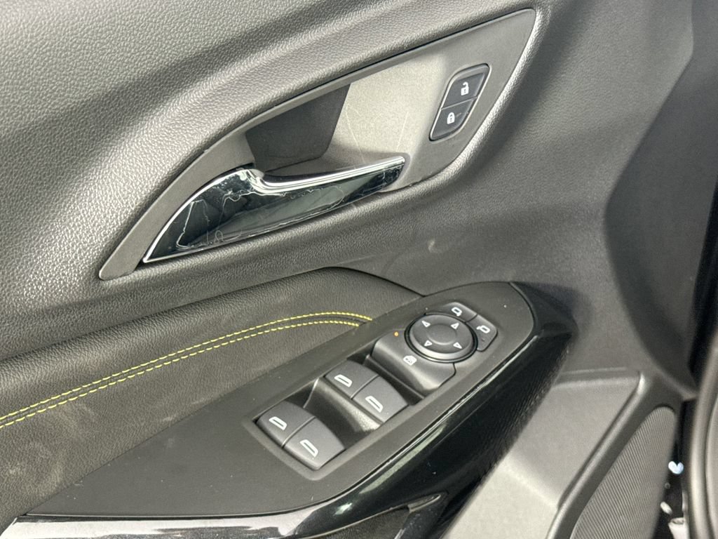 New 2026 Chevrolet Trax LT w/ Midnight Edition FWD image 19