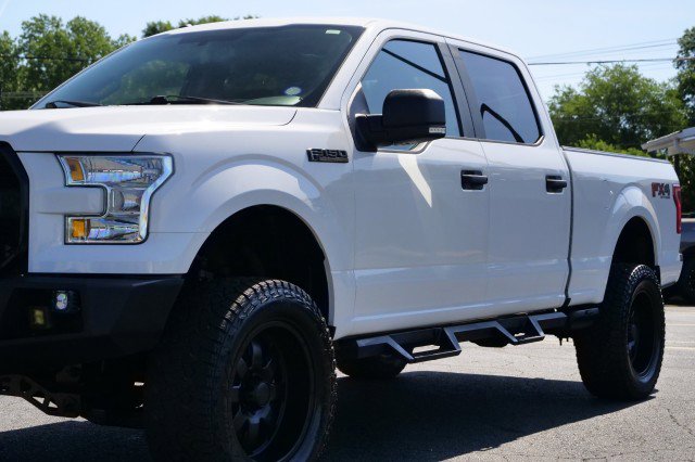Used 2017 Ford F150 XL w/ Equipment Group 101A Mid AWD/4WD image 45