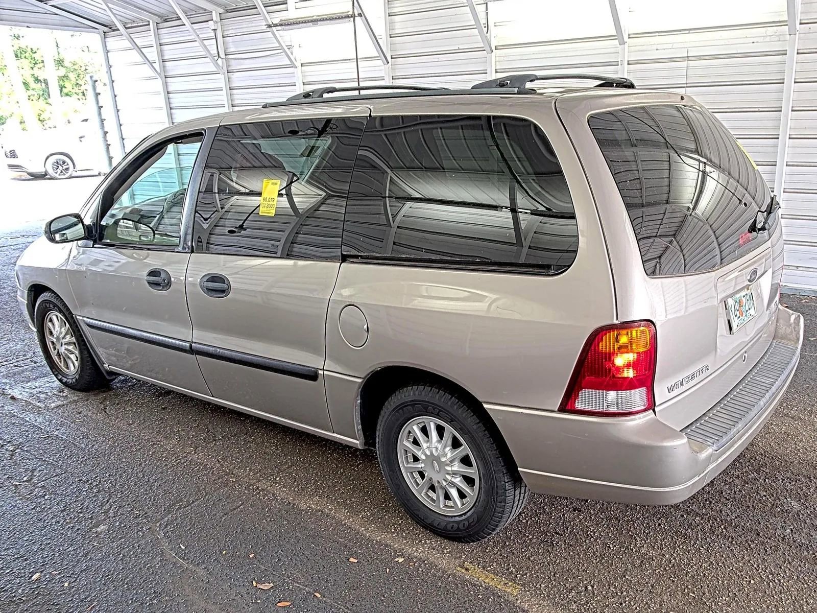 Used 2003 Ford Windstar LX FWD image 4