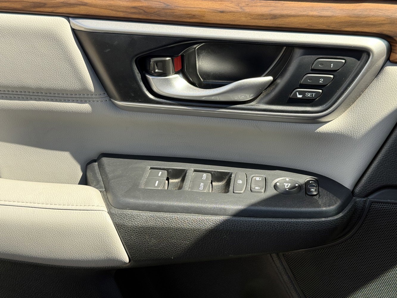 Used 2022 Honda CR-V EX-L image 19