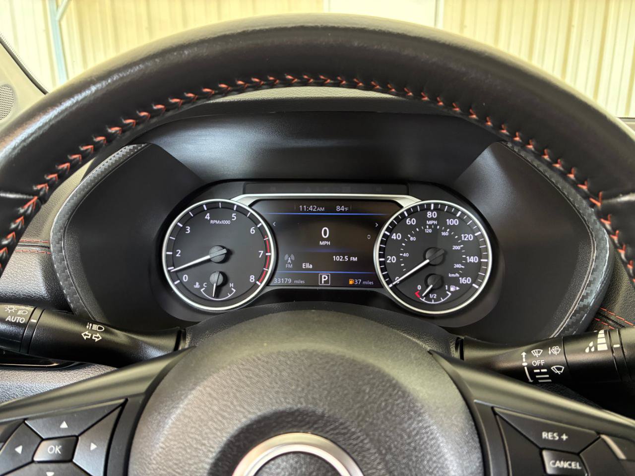 Used 2025 Nissan Sentra SR w/ SR Premium Package FWD image 17