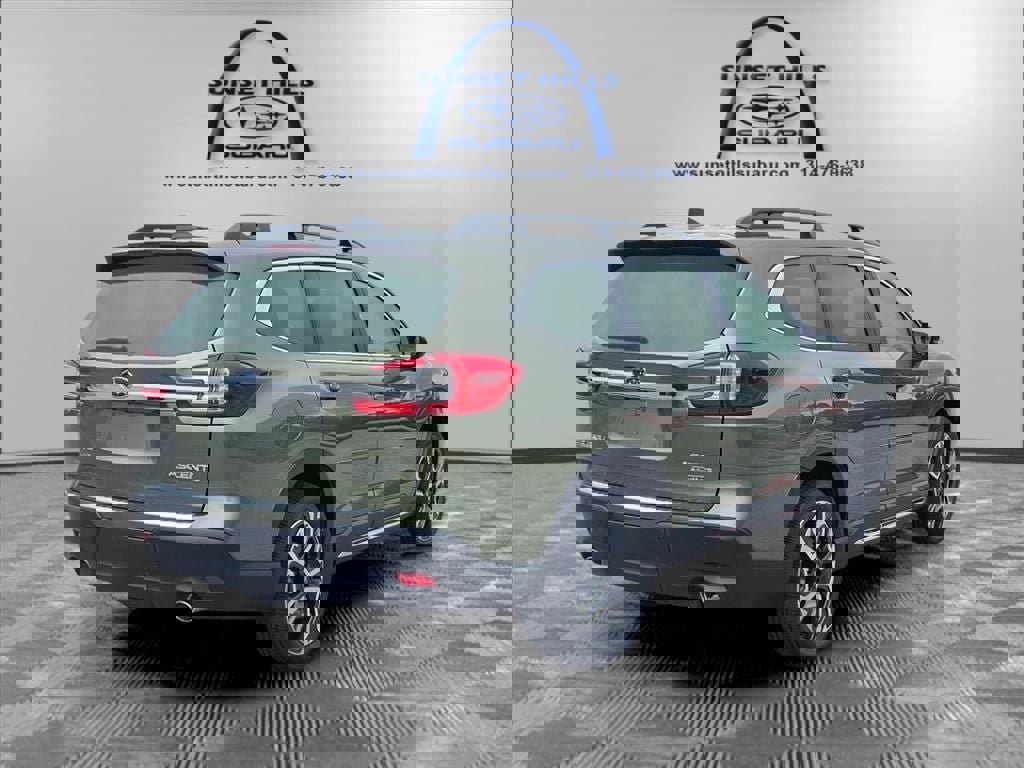 New 2025 Subaru Ascent Limited image 3