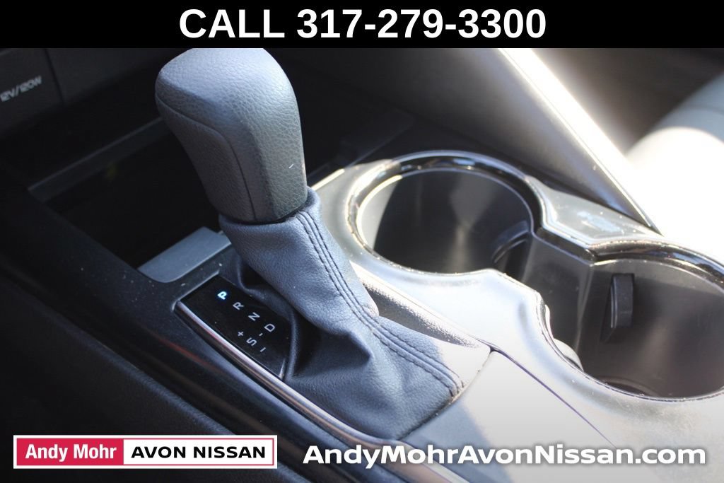 Used 2020 Toyota Camry LE FWD image 35