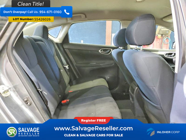 Used 2015 Nissan Sentra SV FWD image 13