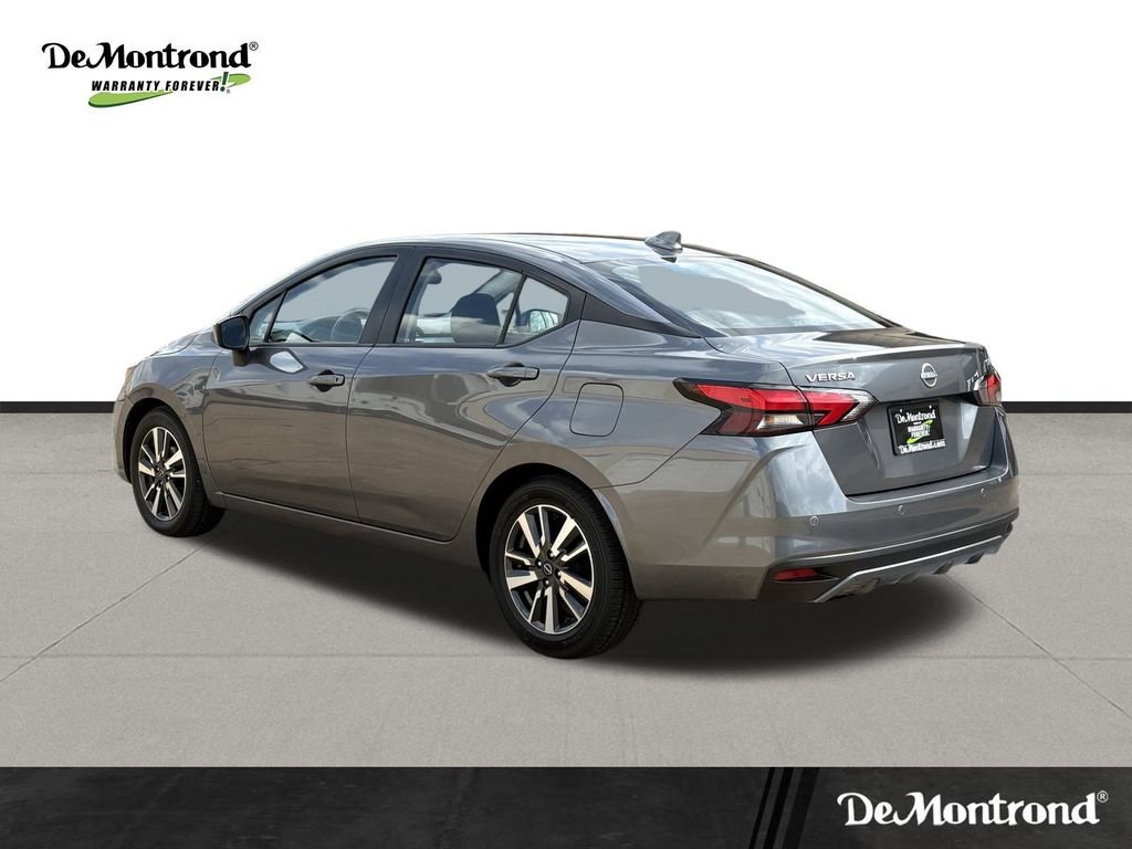 Used 2024 Nissan Versa SV image 7
