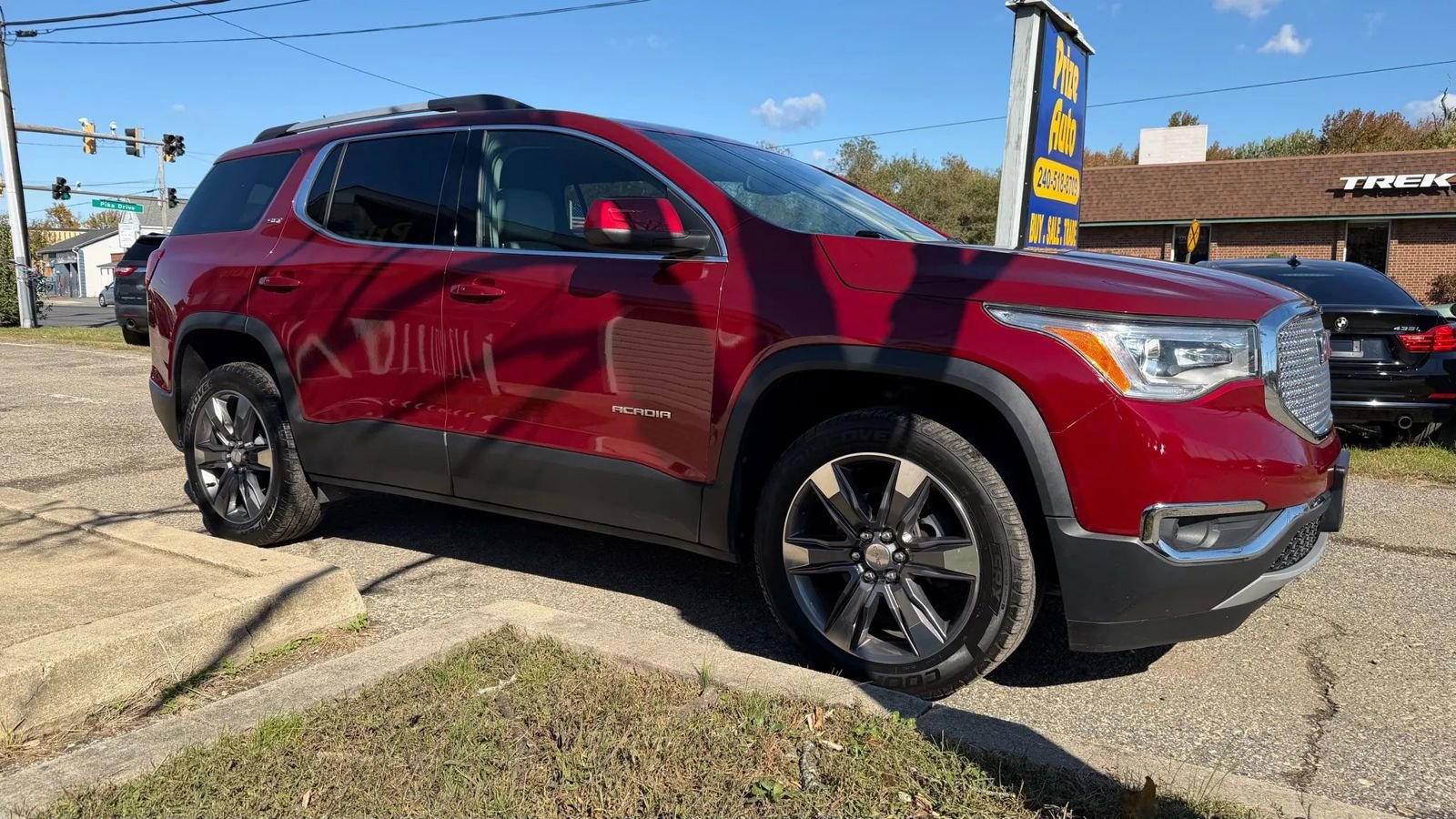 Used 2019 GMC Acadia SLT image 4