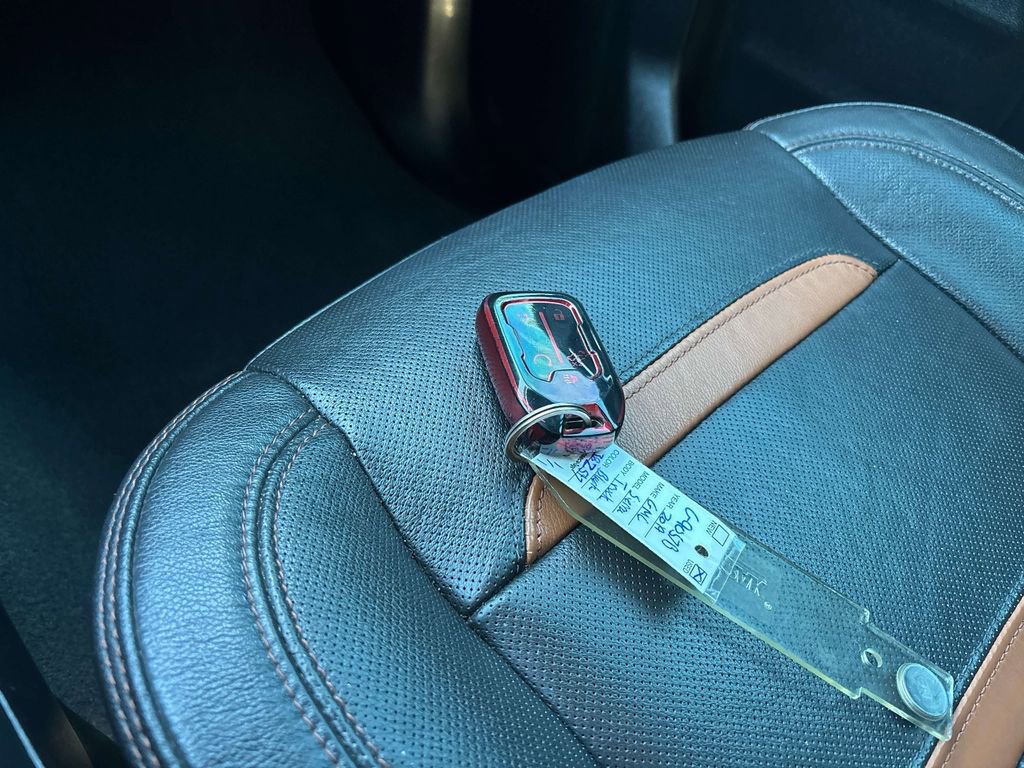 Used 2019 GMC Sierra 1500 AT4 image 25