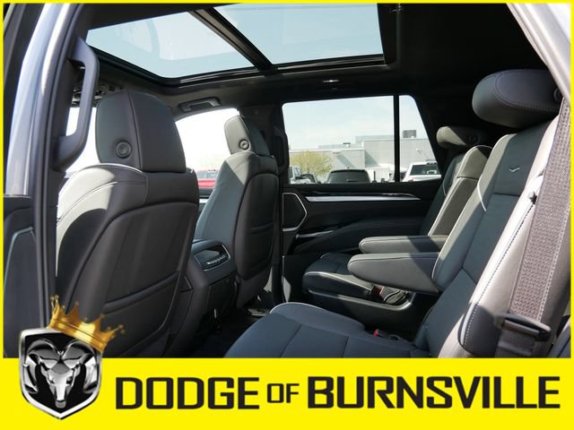 Used 2025 Cadillac Escalade Sport w/ Touring Package AWD/4WD image 17