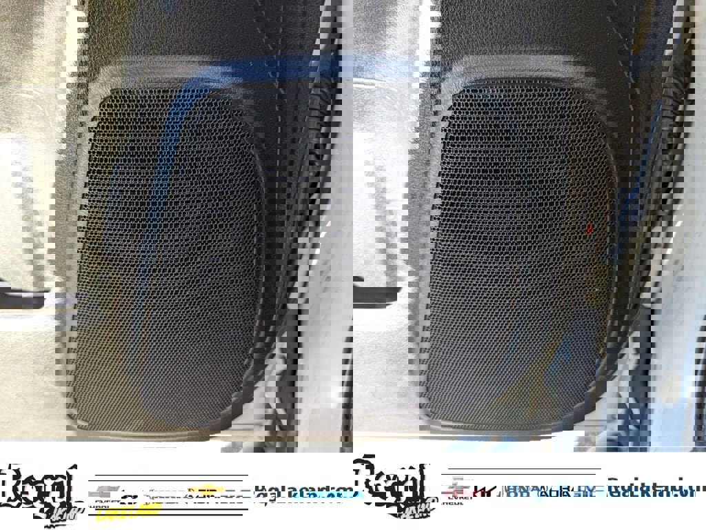 Used 2019 Toyota 4Runner SR5 image 16