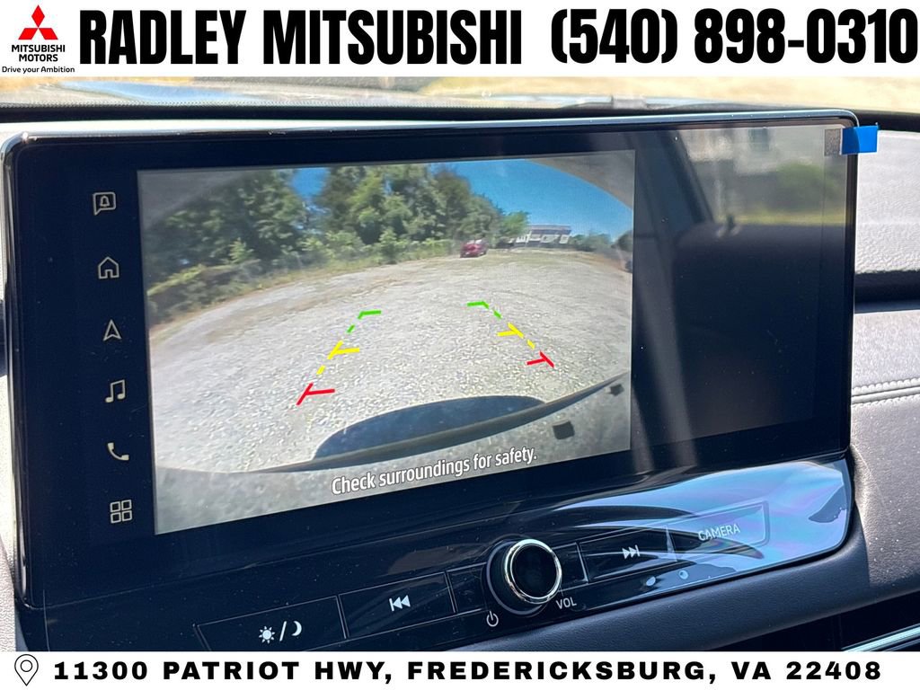 New 2026 Mitsubishi Outlander LE AWD/4WD image 9