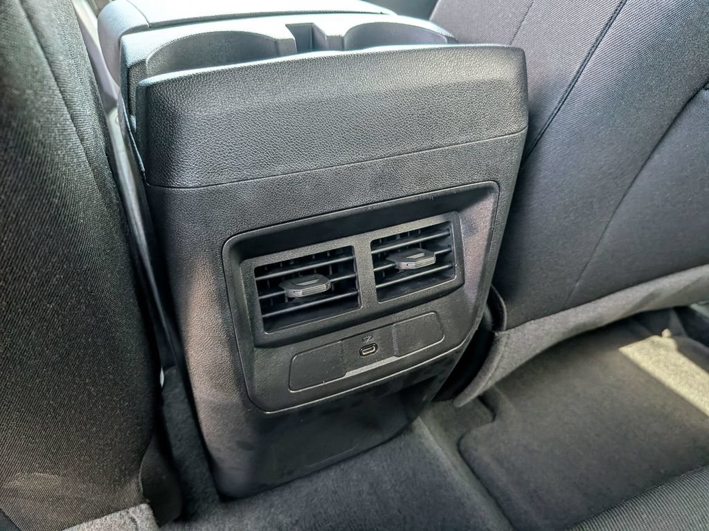 Used 2025 Chevrolet Colorado LT w/ Advanced Trailering Package AWD/4WD image 33