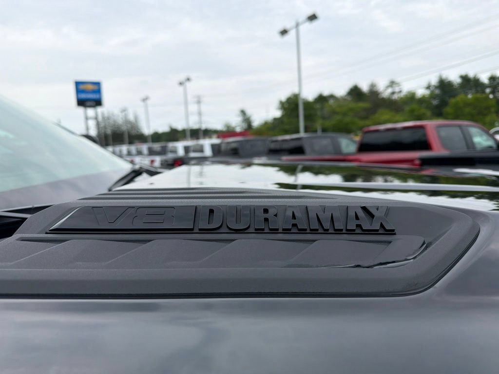 New 2026 Chevrolet Silverado 2500 High Country w/ Midnight Edition AWD/4WD image 9