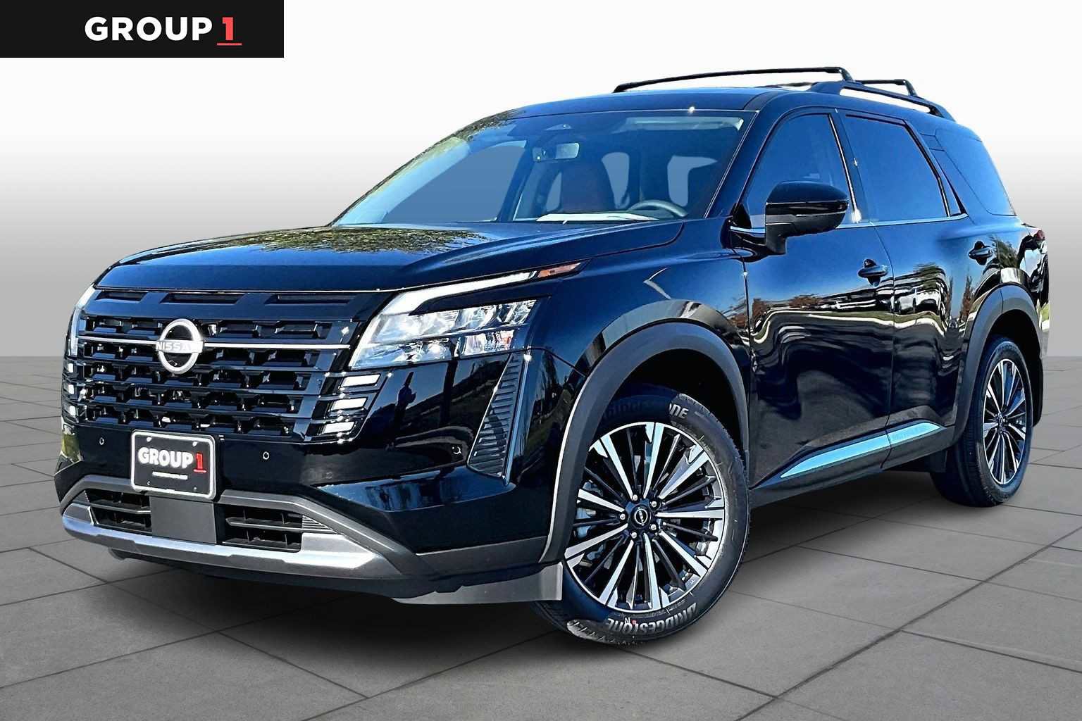 New 2026 Nissan Pathfinder Platinum image 1