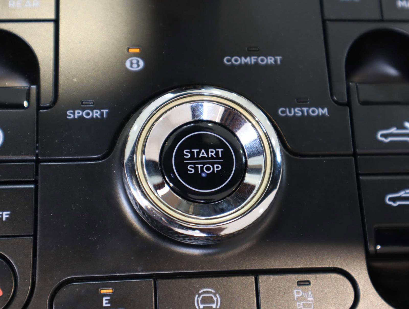 Used 2025 Bentley Continental GT Speed image 30