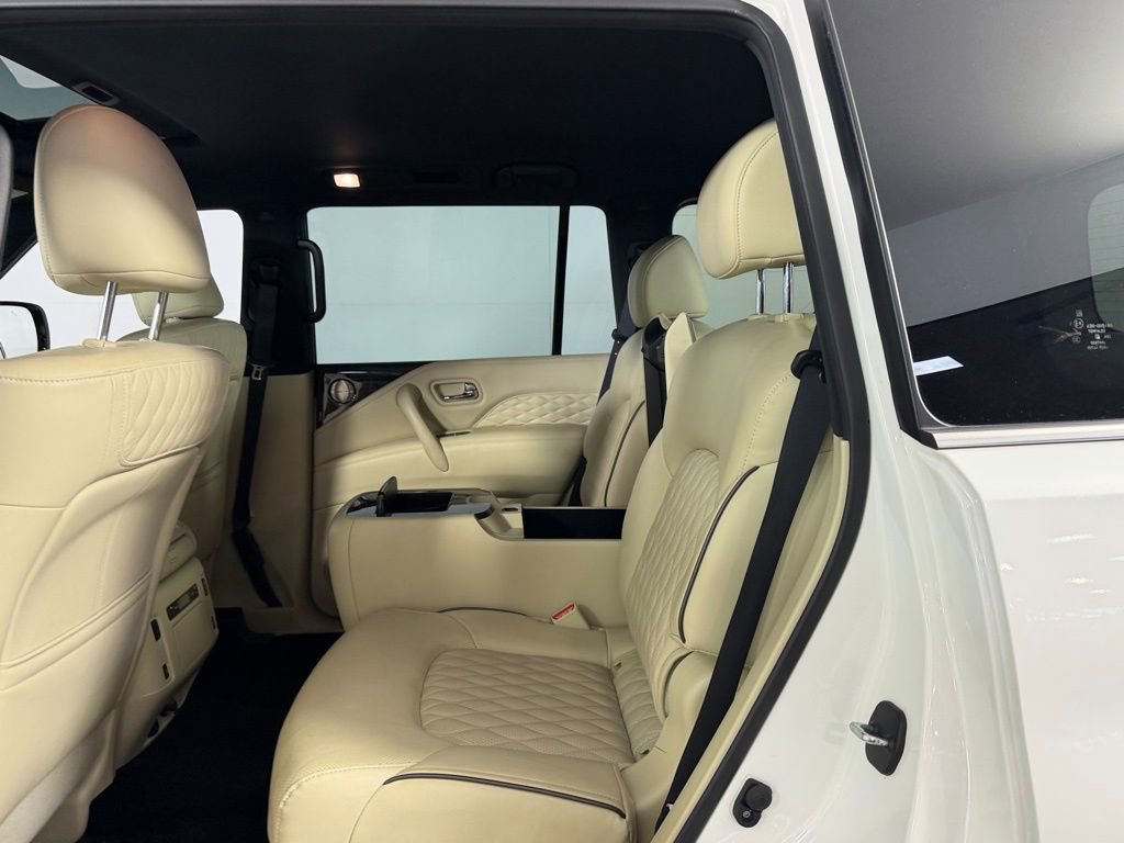 Used 2024 INFINITI QX80 Sensory image 27