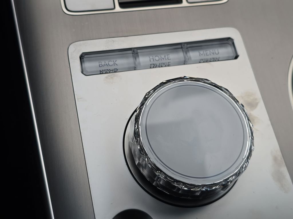 New 2026 Genesis GV70 2.5T Select image 19