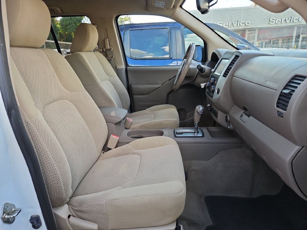 Used 2019 Nissan Frontier SV w/ Value Truck Package AWD/4WD image 35
