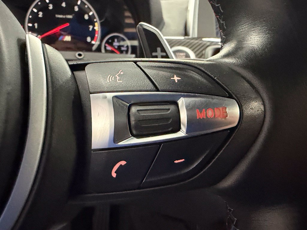 Used 2015 BMW M6 Convertible RWD image 19