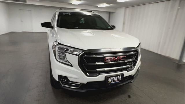 Certified 2024 GMC Terrain AT4 w/ Tech Package AWD/4WD image 3