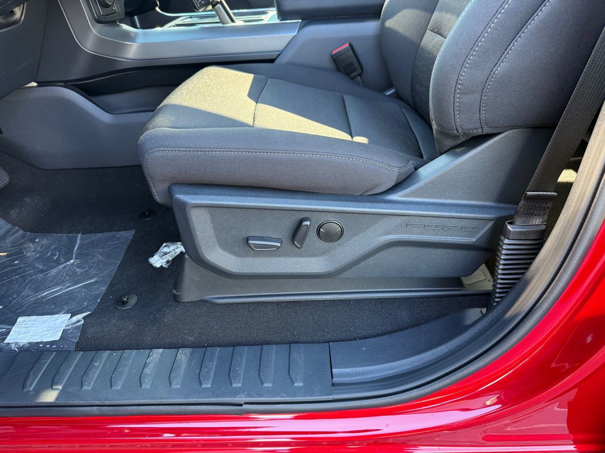 New 2025 Ford F150 XLT image 25