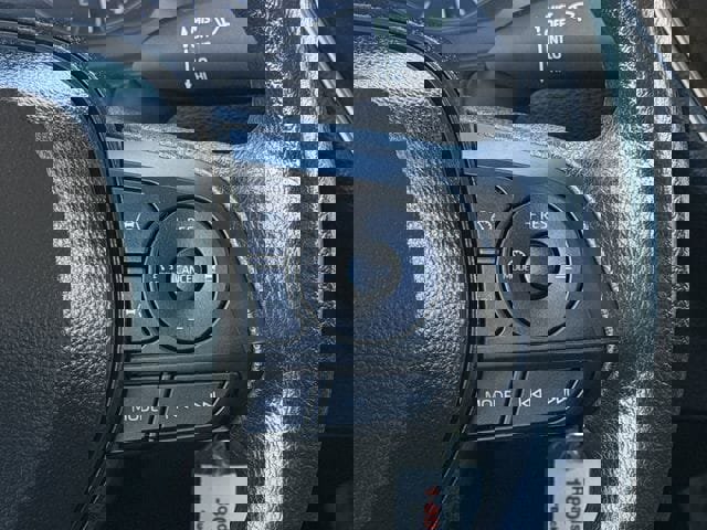 Certified 2025 Toyota Corolla LE image 15