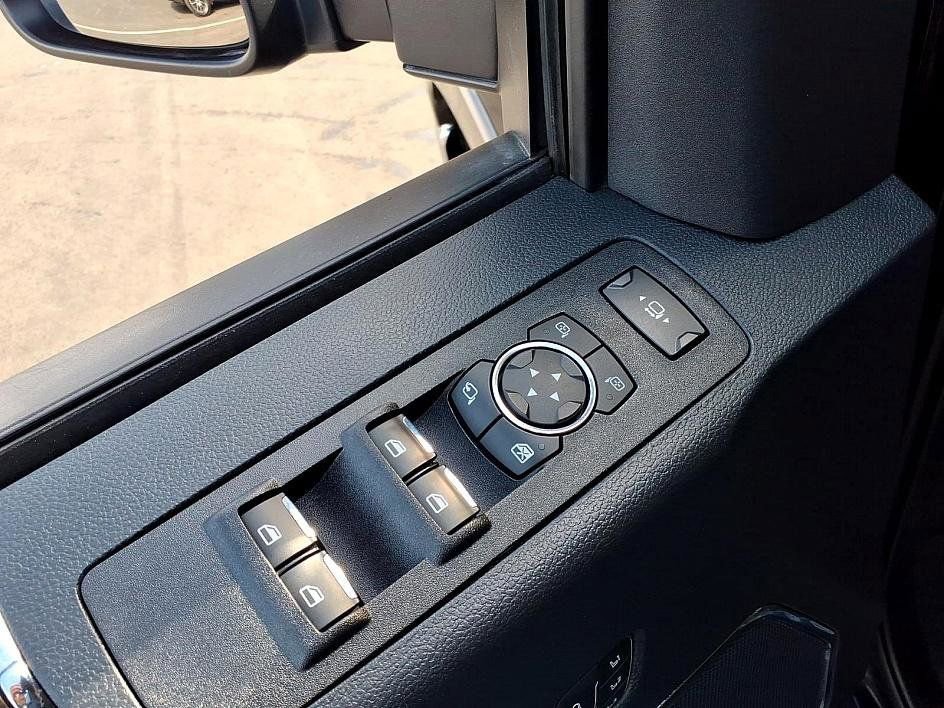 Used 2022 Ford F250 Lariat w/ Lariat Ultimate Package image 15