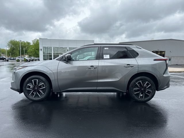 New 2026 Toyota bZ FWD image 4