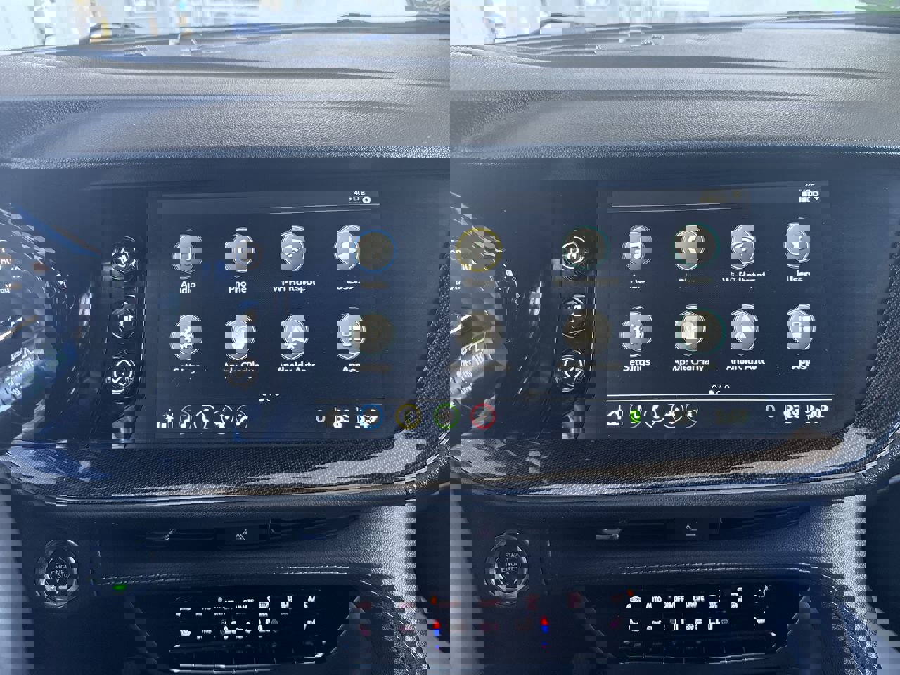 Used 2023 Buick Envision Preferred image 12