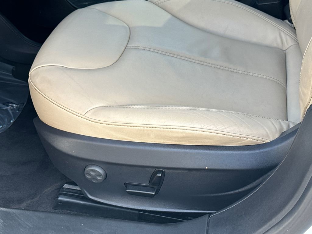 Used 2013 Tesla Model S image 18