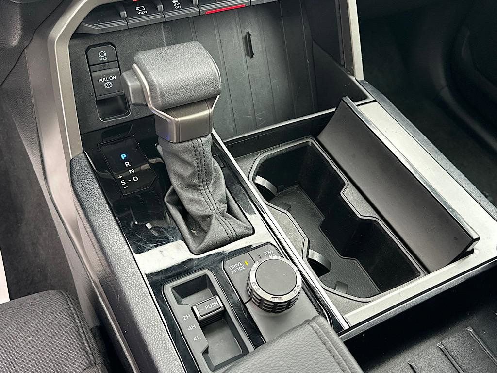 Certified 2025 Toyota Sequoia SR5 image 29