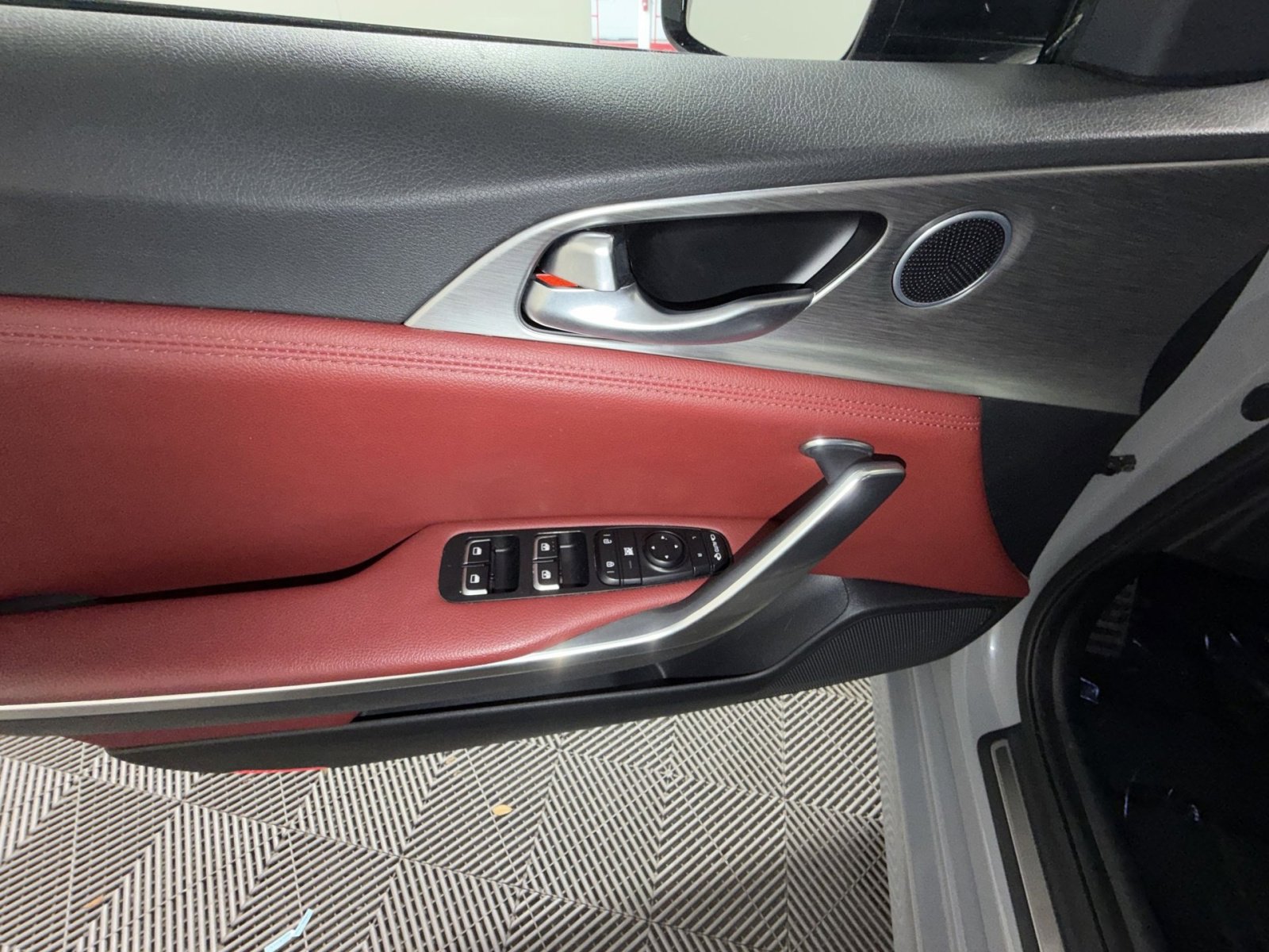 Used 2022 Kia Stinger GT1 w/ Red Interior Color Package image 15