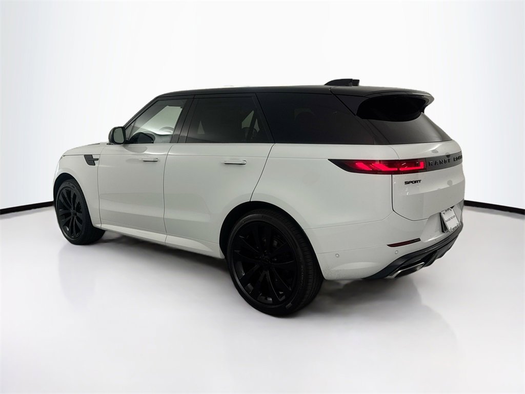 New 2026 Land Rover Range Rover Sport Dynamic SE image 7