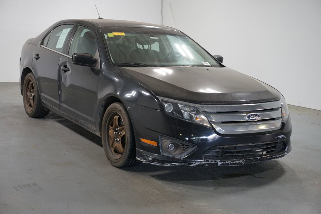 Used 2011 Ford Fusion SE image 3