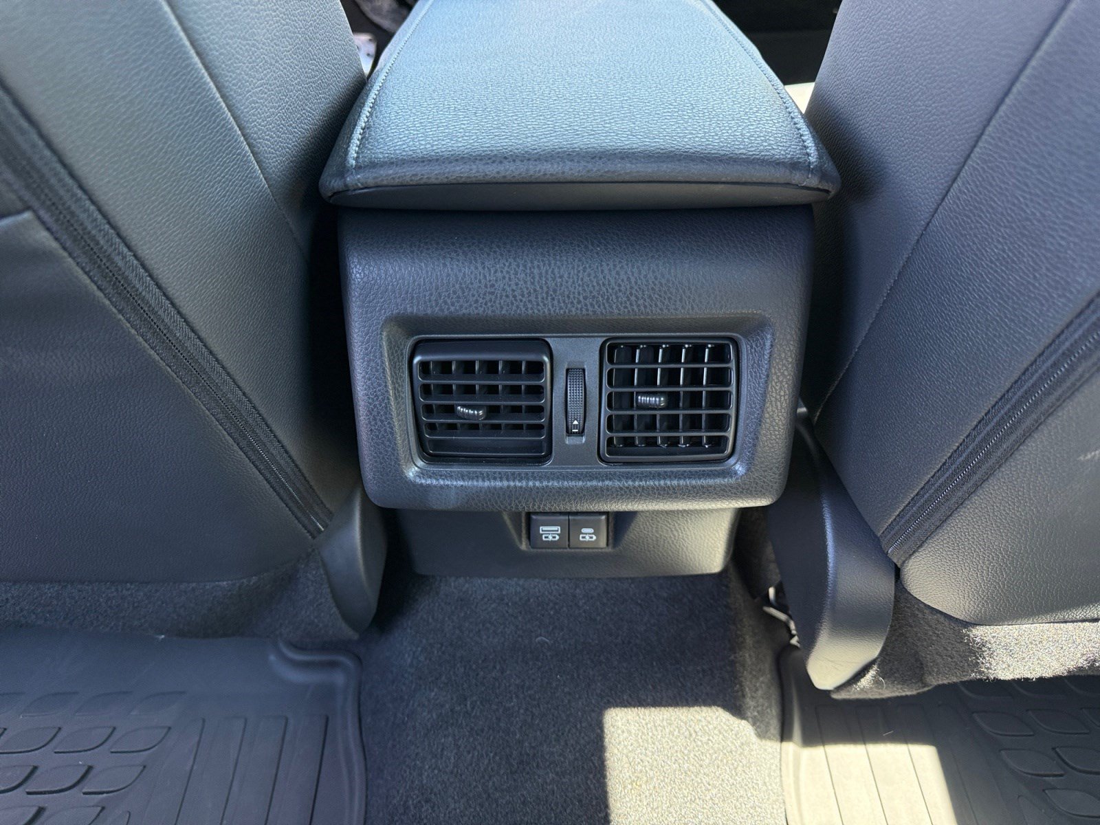 Used 2026 Toyota Camry XSE w/ Premium Package FWD image 30