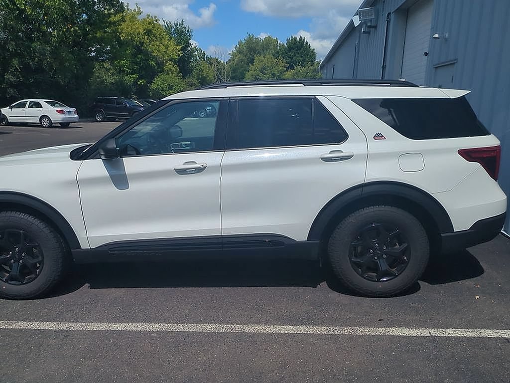 Used 2024 Ford Explorer Timberline AWD/4WD image 9