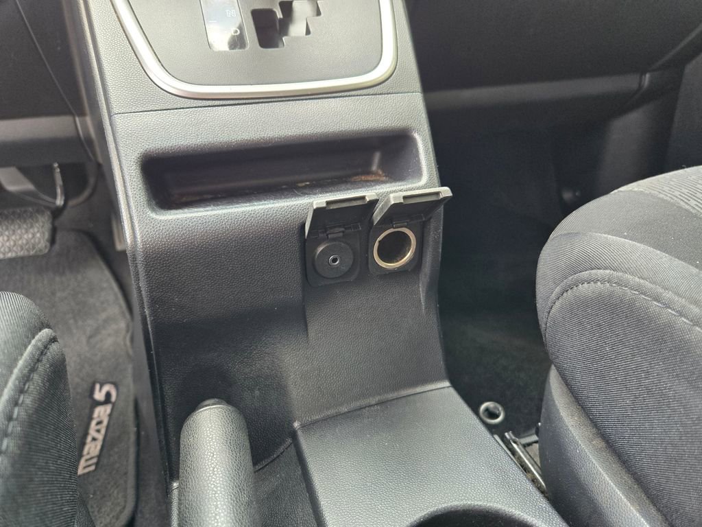Used 2012 MAZDA MAZDA5 Sport FWD image 28