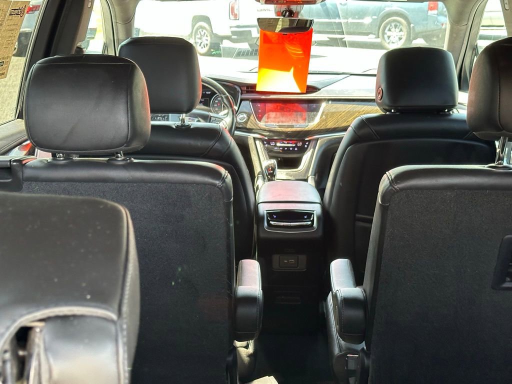 Used 2020 Cadillac XT6 Premium Luxury image 9