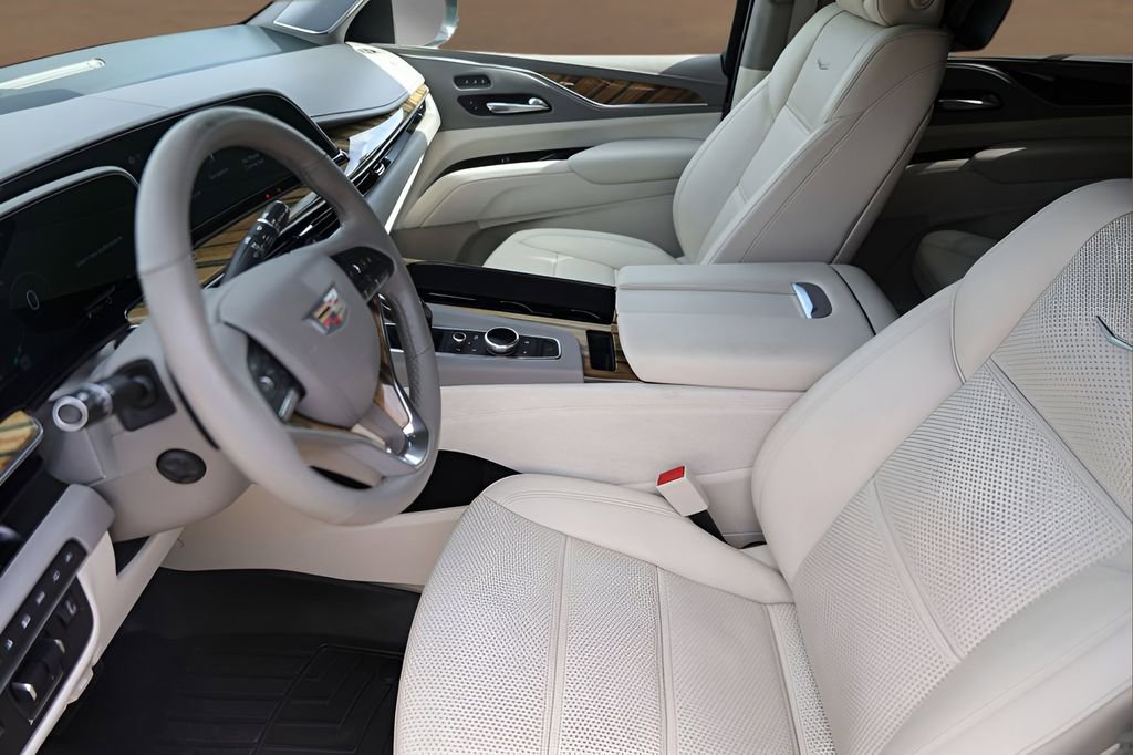 Used 2021 Cadillac Escalade Sport Platinum image 9