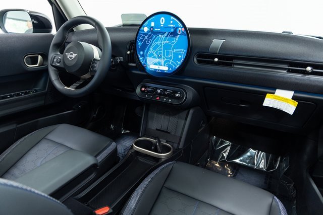 Certified 2025 MINI Cooper S image 28