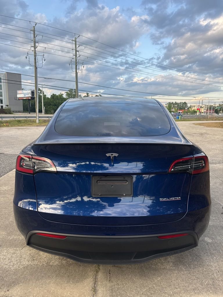 Used 2024 Tesla Model Y Performance AWD/4WD image 12