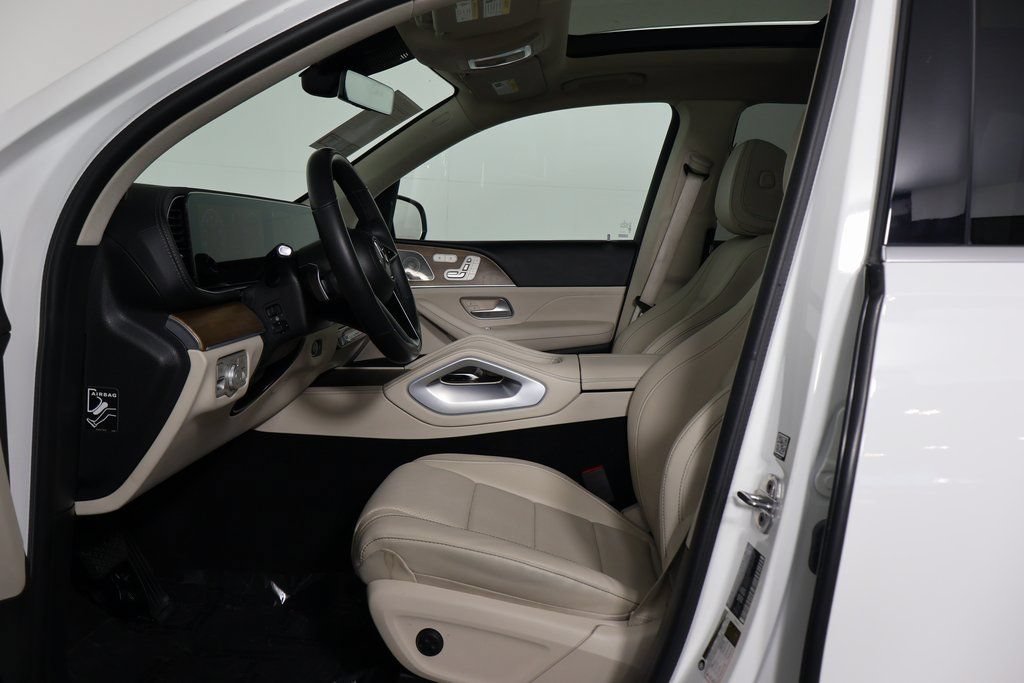 Certified 2024 Mercedes-Benz GLS 450 4MATIC image 10