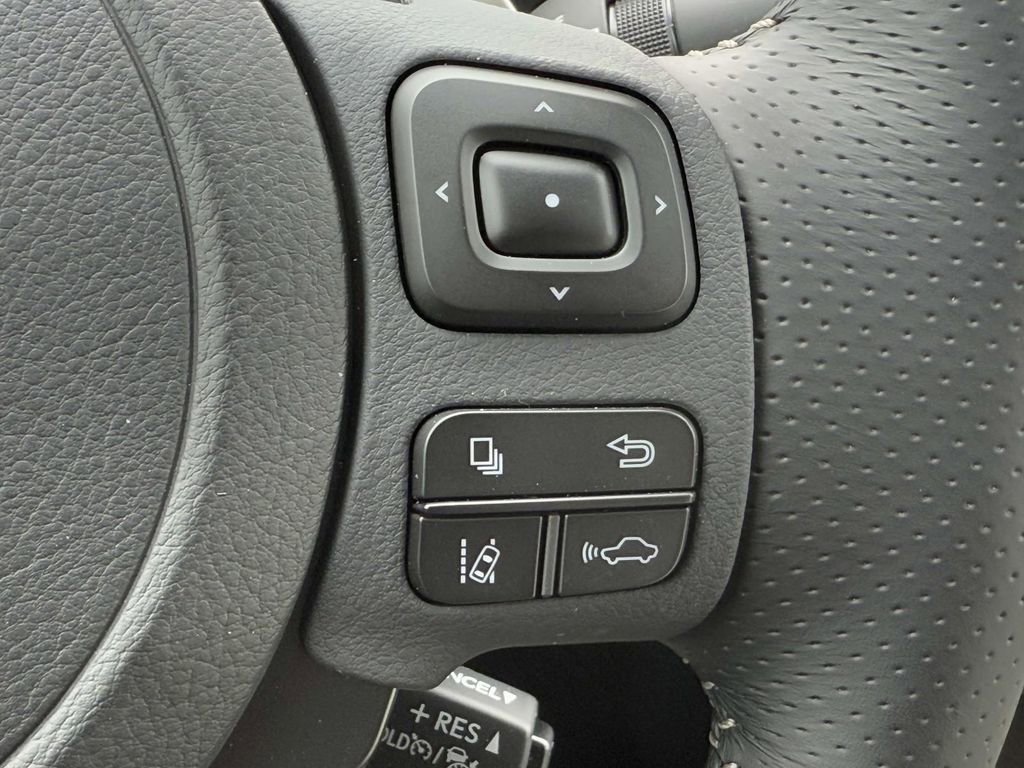 Used 2025 Lexus IS 350 F Sport image 24