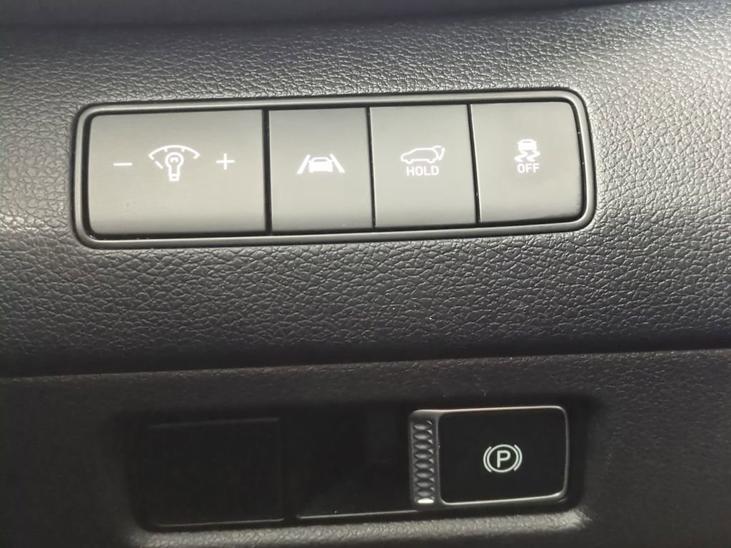 Used 2023 Hyundai Santa Fe SEL image 29