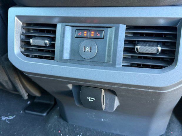 New 2026 Ford F550 4x4 Crew Cab image 15