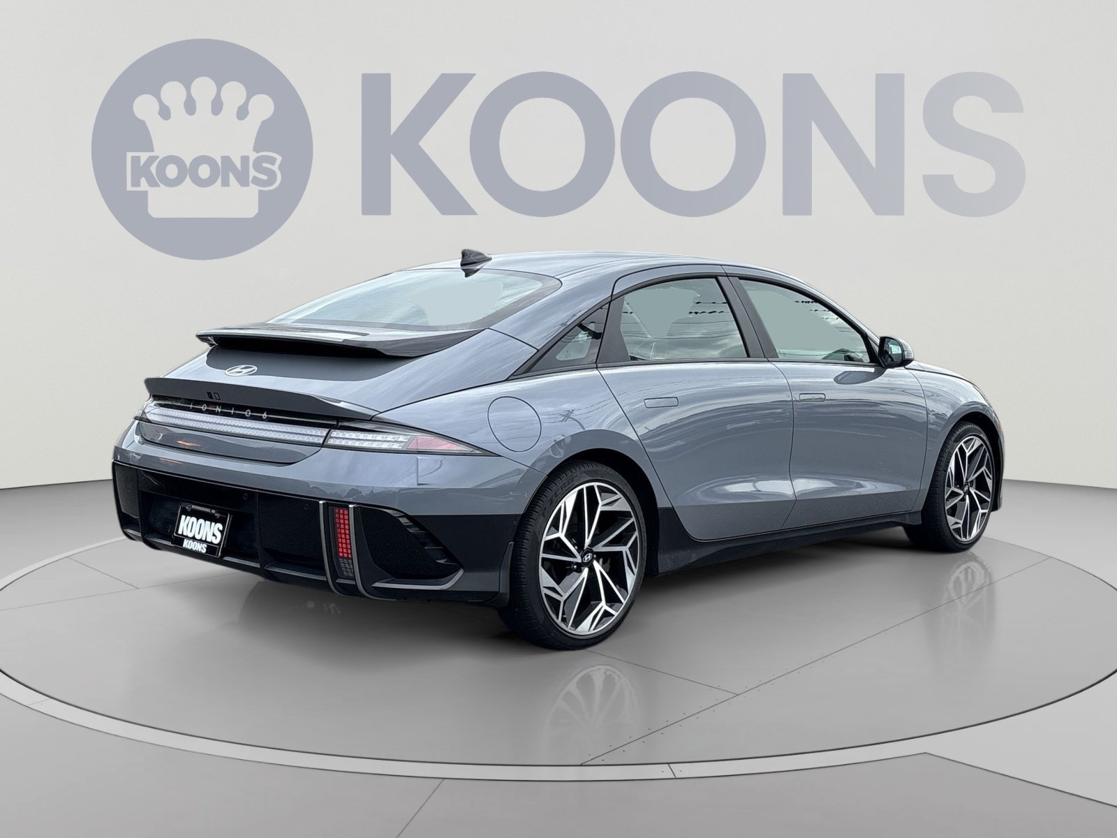 Used 2024 Hyundai Ioniq 6 SEL AWD/4WD image 7