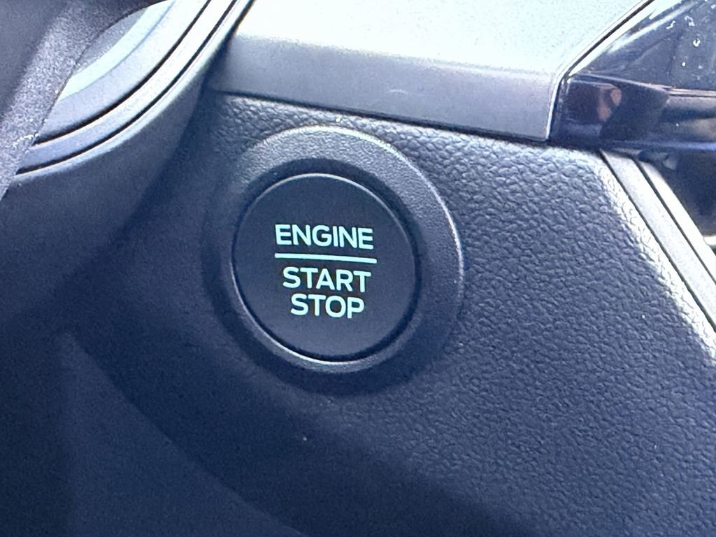 Used 2025 Ford Escape Active image 23