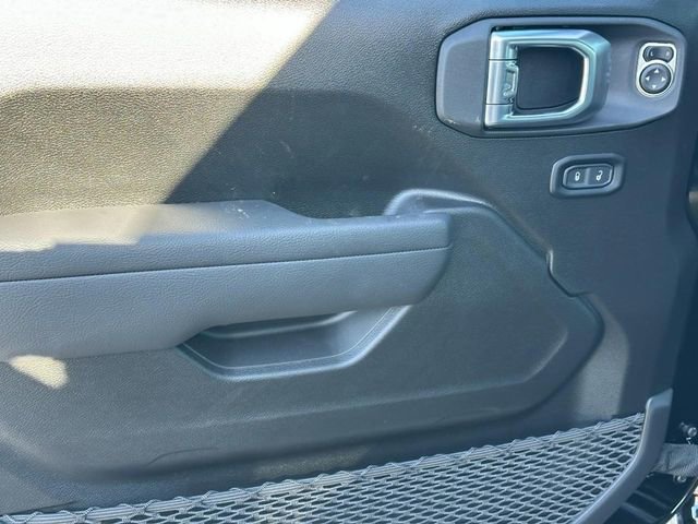 New 2026 Jeep Gladiator Sport image 9